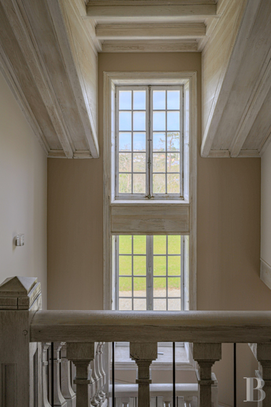 An early 19th century manor house overlooking the Bay of Douarnenez on the Crozon peninsula in Finistère - photo  n°16